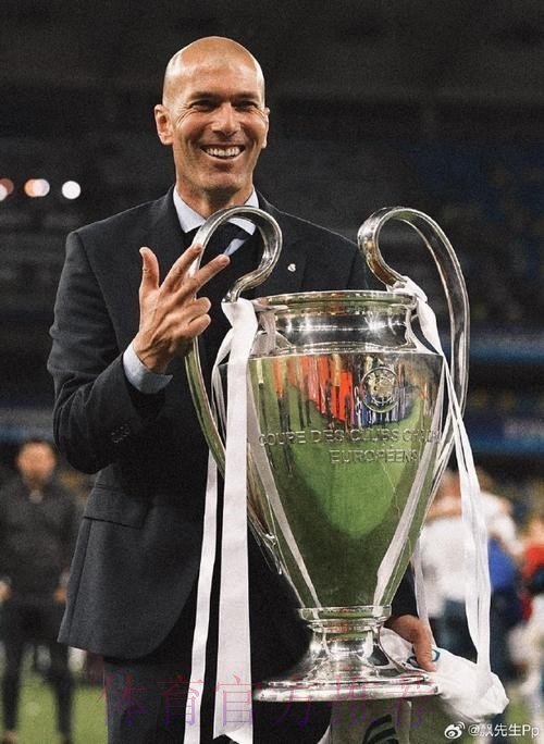 罗马诺:齐达内回皇马不容易 安帅知道必须赢得奖杯 罗马诺:齐达内回皇马不容易 安帅知道必须赢得奖杯